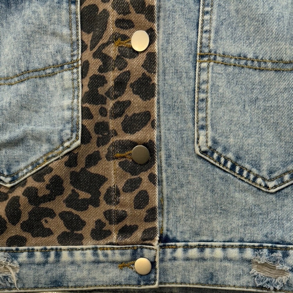 Acid Wash Leopard Print Distressed Oversized Denim Jacket Blue Brown Womens S - Picture 7 of 9